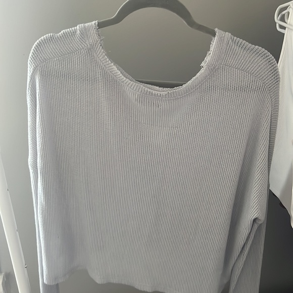 Light grey oversized long sleeve - Picture 2 of 3